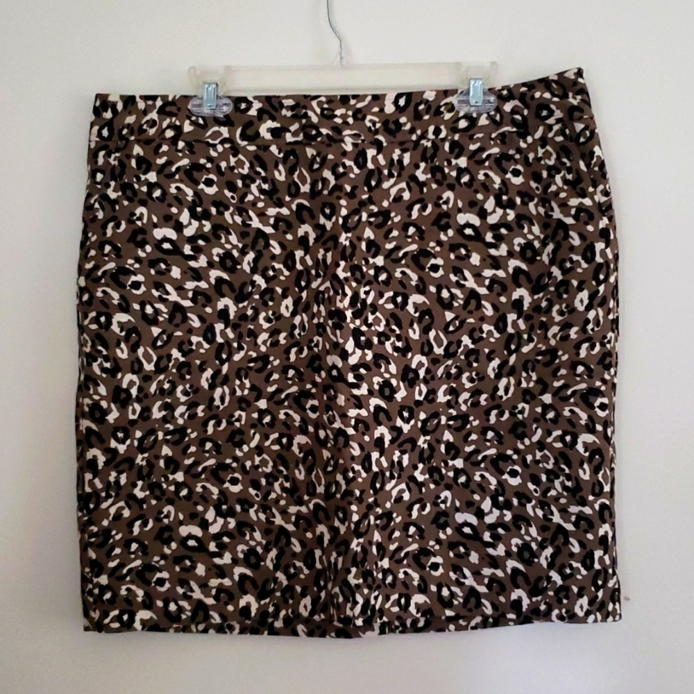 Merona leopard print mini pencil skirt, stretch, career, women's size 16.